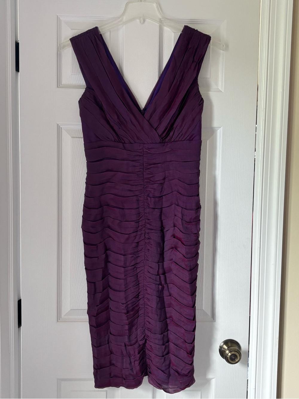 Sleeveless V-Neck Evening Dress in Deep Purple 100% silk